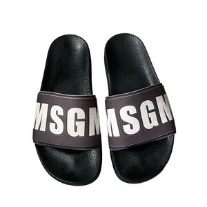 MSGN Made in Italy Logo Slides Size 38